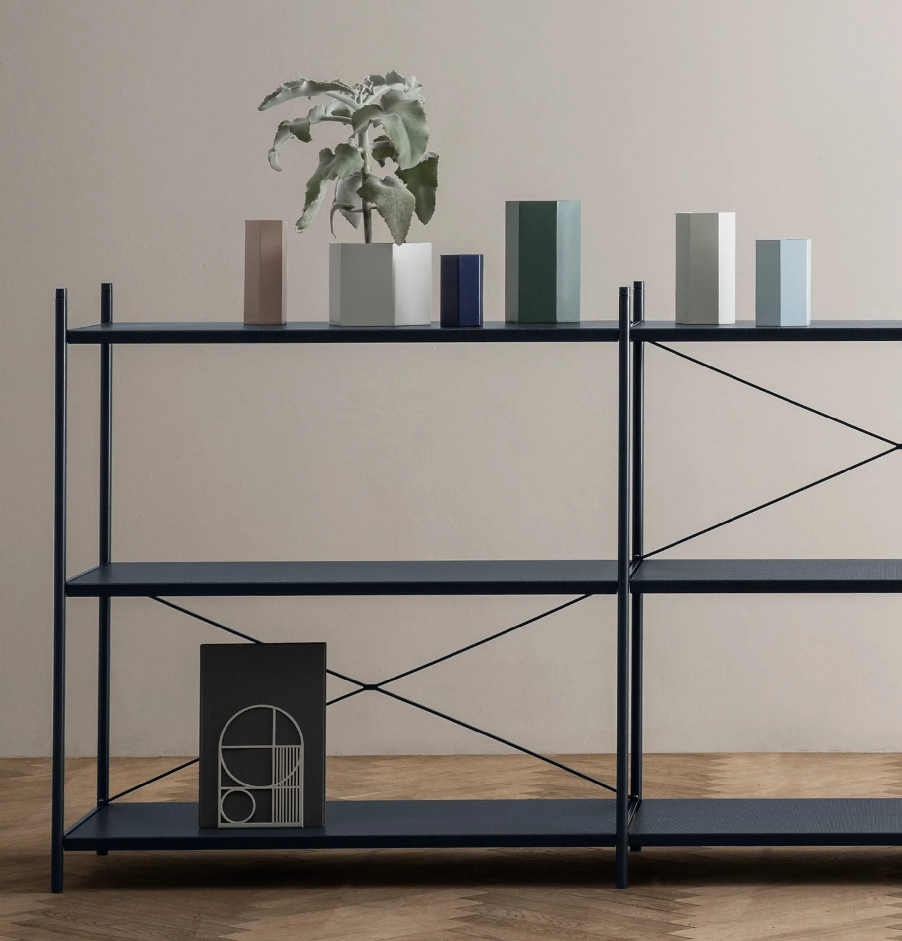 Ferm Living Hexagon Vase - Light Grey